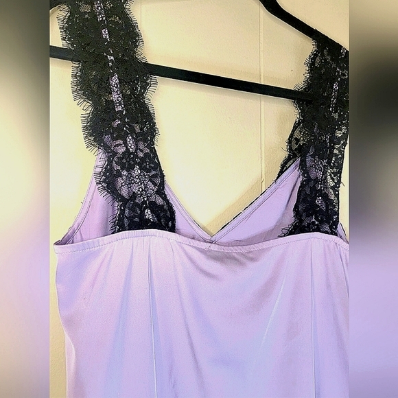 Akaiv NWT Large Night Cap Satin Camisole Purple - Picture 4 of 7